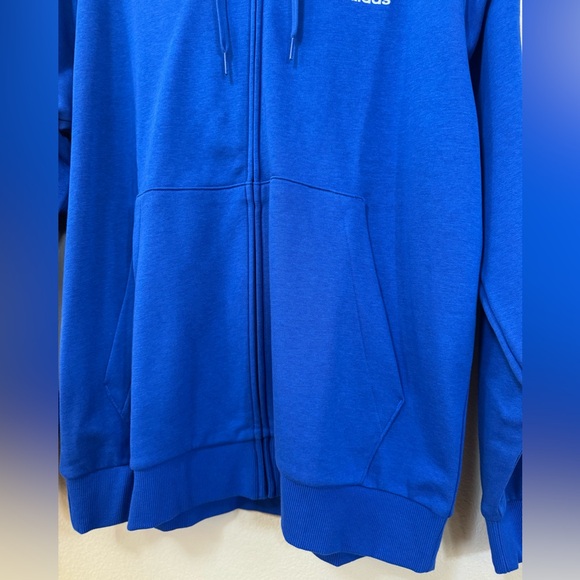 ✨SOLD✨Adidas Essentials French Terry
3-Stripes Full-Zip Hoodie ✨NWT✨ - Picture 3 of 6